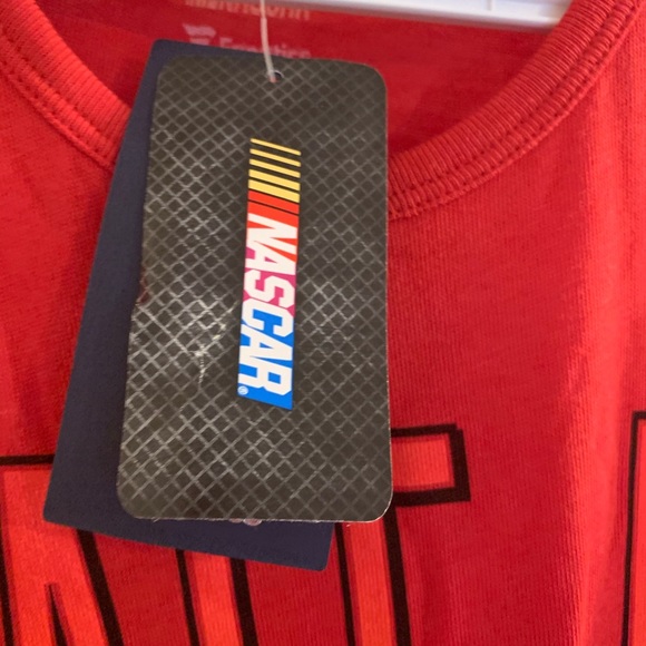 NASCAR Fanatics NWT size L Womens Dale Jr Red tee - Picture 6 of 7
